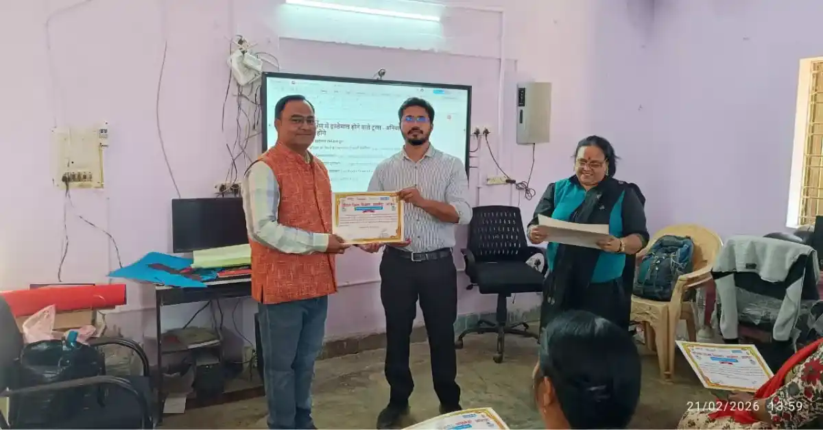 पावर एंजेल मीना मंच प्रशिक्षण आगरा, एत्मादपुर शिक्षा कार्यक्रम 2026, अछनेरा मीना मंच कार्यशाला, बालिका सशक्तिकरण प्रशिक्षण, पॉक्सो अधिनियम जागरूकता स्कूल, राष्ट्रीय शिक्षा नीति 2020 प्रशिक्षण, आगरा बेसिक शिक्षा समाचार, शिक्षक प्रशिक्षण कार्यक्रम आगरा, मीना मंच गतिविधि विद्यालय, आगरा ताजा शिक्षा खबर