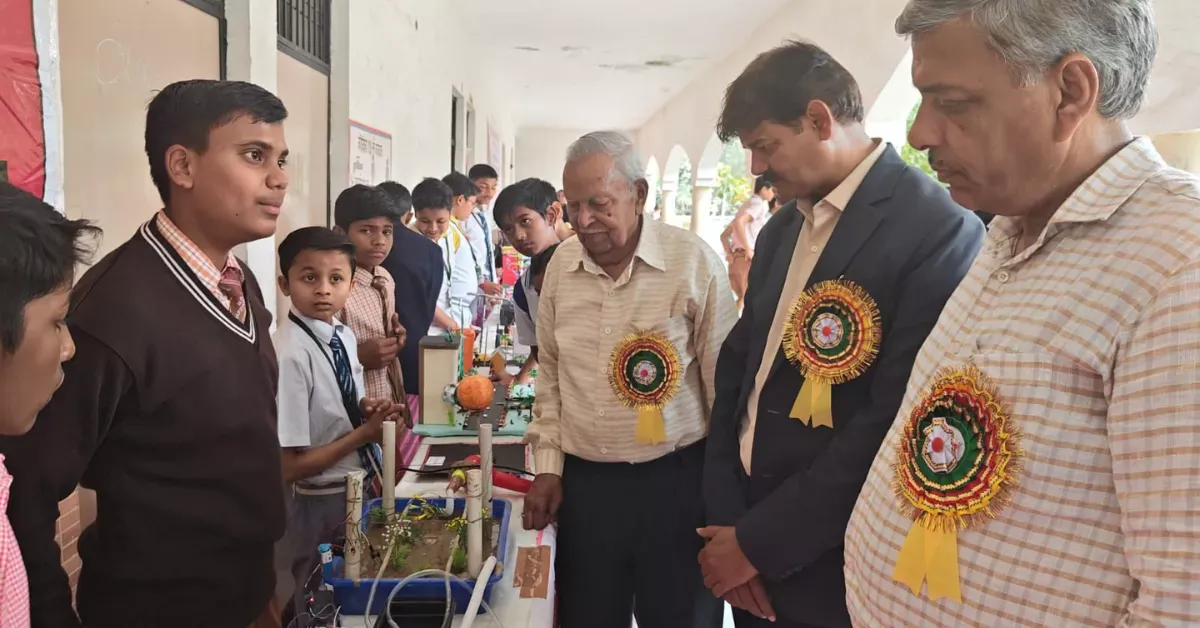 राष्ट्रीय विज्ञान दिवस आगरा 2026, विज्ञान मॉडल प्रतियोगिता आगरा, छात्र विज्ञान प्रदर्शनी शाहगंज, जिला विज्ञान क्लब आगरा कार्यक्रम, सीवी रमन विज्ञान दिवस, छात्र वैज्ञानिक प्रतिभा आगरा, विज्ञान जागरूकता कार्यक्रम यूपी, PM SHRI स्कूल विज्ञान कार्यक्रम, science day competition Agra news, student science exhibition Agra