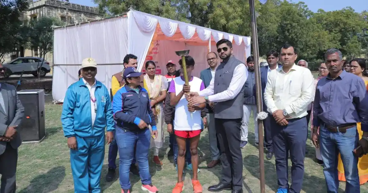 पीएम श्री बल्हेरा अकोला शुभम, आगरा जनपद स्तरीय खेलकूद प्रतियोगिता 2026, आरबीएस महाविद्यालय खेल आयोजन, व्यक्तिगत चैंपियन शुभम, बेसिक शिक्षा परिषद खेल प्रतियोगिता, आगरा स्कूल स्पोर्ट्स न्यूज, 100 मीटर दौड़ विजेता आगरा, छात्र खेल उपलब्धि आगरा, पीएम श्री विद्यालय खेल समाचार, आगरा ताजा शिक्षा खेल खबर