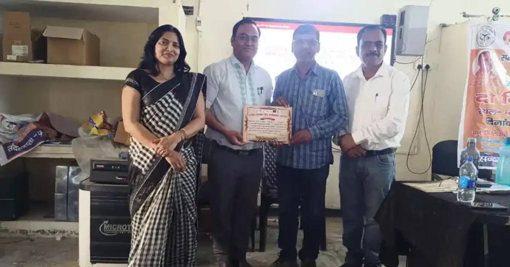 पावर एंजेल मीना मंच प्रशिक्षण, मीना मंच प्रशिक्षण आगरा, Fatehabad Meena Manch training program, Agra girl empowerment program, Power Angel Meena Manch news, Agra education training news, POCSO awareness training agra, Meena Manch UP program, Agra block education training, girl leadership program agra