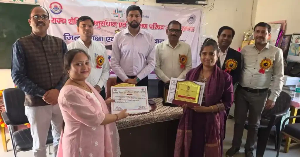 कहानी सुनाने की प्रतियोगिता आगरा, DIET Agra storytelling competition, Agra teachers competition news, SCERT UP program, innovative teaching methods India, Agra education news, teacher storytelling contest UP, DIET Agra event news