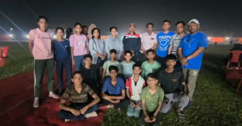 Agra Breaking News: 36वीं राज्य स्तरीय खेलकूद प्रतियोगिता में आगरा मंडल का शानदार प्रदर्शन, खिलाड़ियों ने जीते कई पदक 36वीं राज्य स्तरीय खेलकूद प्रतियोगिता, Agra mandal sports achievement, Ayodhya sports competition UP, basic shiksha sports event 2026, Agra students sports medal news, state level school sports UP, Agra wrestling medal news, athletics competition UP schools