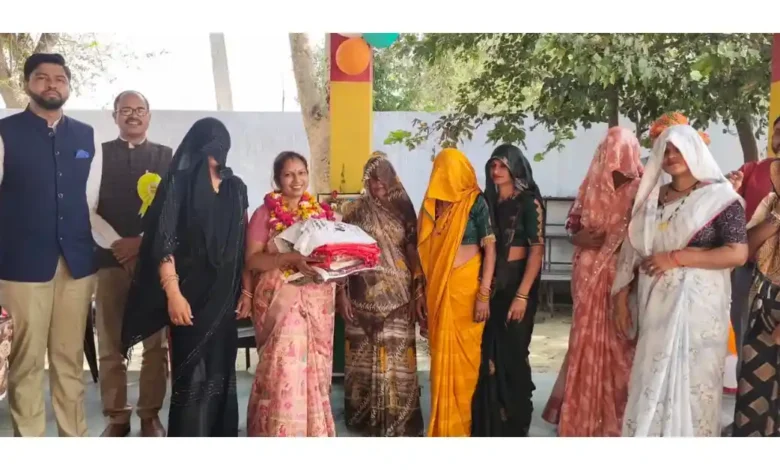 नानपुर विद्यालय आगरा, सामुदायिक सहभागिता, आगरा शिक्षा समाचार, छात्र सम्मान समारोह, अनिरुद्ध यादव डायट, शिक्षक संकुल बैठक, ग्रामीण शिक्षा मॉडल, यूपी स्कूल न्यूज, छात्रवृत्ति परीक्षा आगरा, मैथ्स ओलंपियाड आगरा, स्पेल बी प्रतियोगिता, मिली जैन सम्मान, शिक्षा में समुदाय की भूमिका, बेसिक शिक्षा विभाग आगरा, school development through community participation