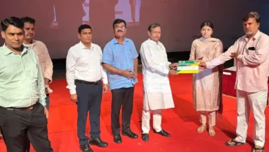 आगरा किसान कार्यक्रम, अन्नदाता किसान समृद्धि, सूरसदन आगरा न्यूज, योगी सरकार 9 वर्ष, किसान सम्मान समारोह यूपी, पीएम कुसुम योजना आगरा, कृषि यंत्रीकरण योजना, नंदनी योजना पशुपालन, आगरा कृषि समाचार, किसान प्रशिक्षण कार्यक्रम यूपी, यूपी सरकार योजनाएं किसान, agra farmer news hindi, agriculture development up, kisan sammelan agra