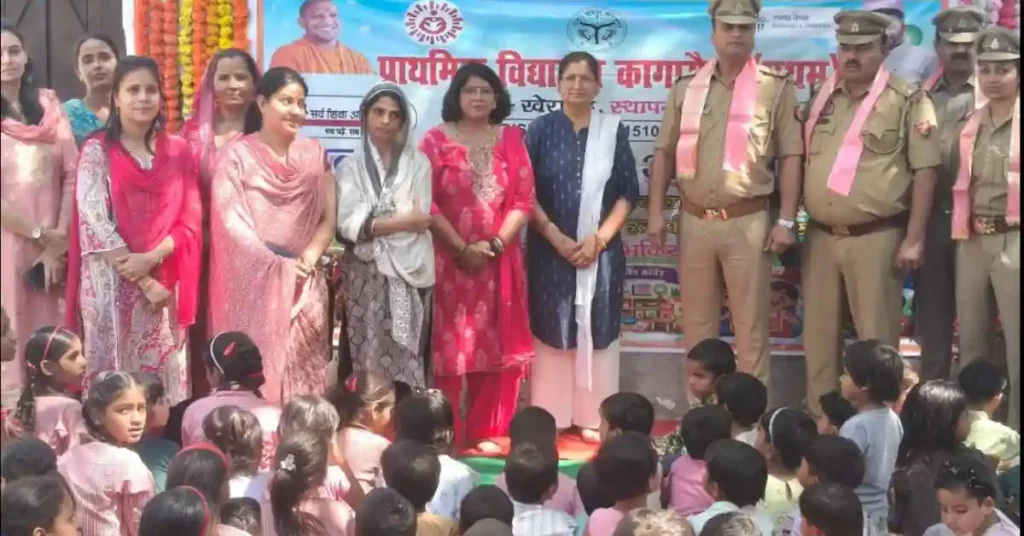 कागारौल विद्यालय आगरा, बाल वाटिका नवारंभ उत्सव, प्राथमिक विद्यालय कार्यक्रम, अक्षर ज्ञान समारोह, आगरा शिक्षा समाचार, नन्हे बच्चों की शिक्षा शुरुआत, परिषदीय विद्यालय न्यूज, खेरागढ़ स्कूल न्यूज, sab padhe sab badhe, agra latest news hindi, school admission ceremony india, early childhood education india
