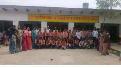 सिरौली विद्यालय आगरा, शिक्षा चौपाल कार्यक्रम, कक्षा 8 विदाई समारोह, छात्र सम्मान कार्यक्रम, NMMS किताब वितरण, इंस्पायर अवार्ड छात्र, आगरा शिक्षा समाचार, खेरागढ़ स्कूल न्यूज, school awareness program up, agra latest education news hindi, rural school event india, student farewell ceremony up