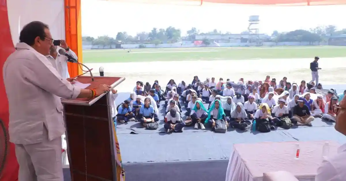 अस्मिता लीग आगरा, अंतरराष्ट्रीय महिला दिवस आगरा, SP Singh Baghel Agra news, women race competition agra, Eklavya stadium agra event, MY Bharat program news, women empowerment sports india, Agra sports news