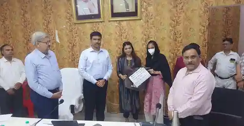 आगरा स्वास्थ्य समिति बैठक, डीएम मनीष बंसल आगरा, जेएसवाई भुगतान नोटिस, टीबी मुक्त भारत अभियान, आगरा स्वास्थ्य विभाग खबर, फॉगिंग मशीन निर्देश, आशा कार्यकर्ता कार्रवाई, आयुष्मान कार्ड आगरा, आभा आईडी अभियान, डेंगू मलेरिया नियंत्रण आगरा, जिला स्वास्थ्य समीक्षा बैठक, सरकारी स्वास्थ्य योजना उत्तर प्रदेश, आगरा लेटेस्ट हेल्थ न्यूज़, स्वास्थ्य सेवाएं सुधार आगरा, हिंदी समाचार आगरा स्वास्थ्य