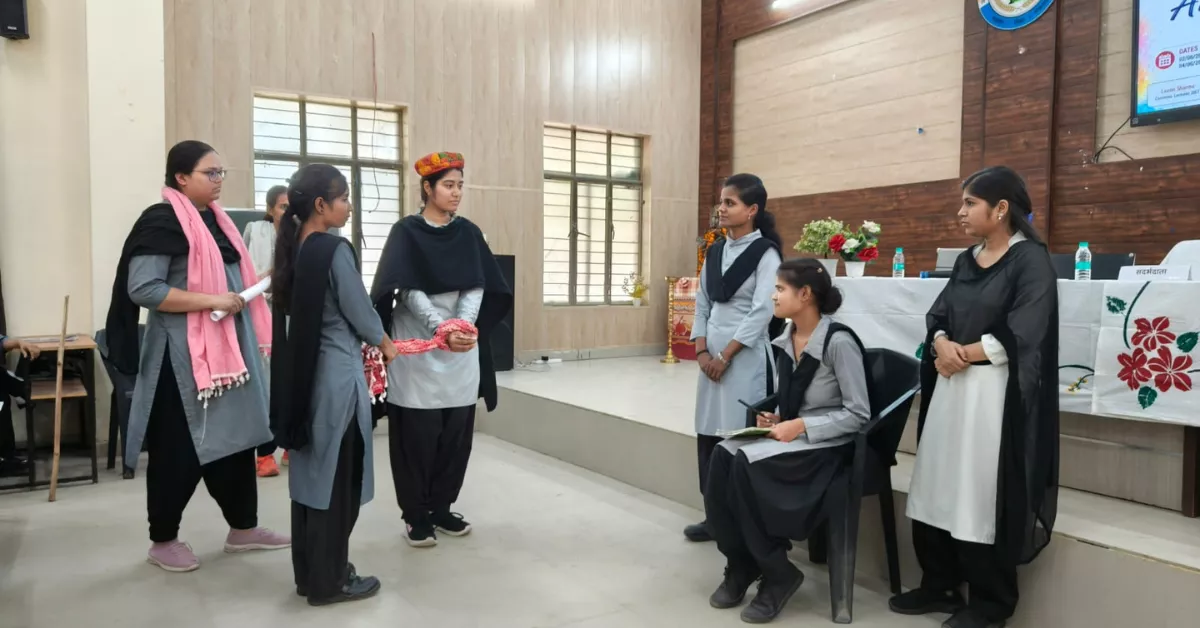 डायट आगरा कार्यशाला, नाटक आधारित शिक्षण, आर्ट इंटीग्रेशन इन टीचिंग एंड लर्निंग, अनिरुद्ध यादव, शिक्षण में नाटक का महत्व, रंगमंच आधारित शिक्षा, अभिनय द्वारा शिक्षण, पंच परमेश्वर नाटक, नमक का दरोगा प्रस्तुति, श्रवण कुमार कहानी, कला समेकित शिक्षण, नई शिक्षा नीति 2020, शिक्षक प्रशिक्षण कार्यक्रम, डीएलएड प्रशिक्षु, रचनात्मक शिक्षण तकनीक, शिक्षा में कला का उपयोग, डॉ मनोज कुमार वार्ष्णेय, डॉ प्रज्ञा शर्मा, आगरा शिक्षा समाचार, डायट आगरा न्यूज़, शिक्षण में नवाचार, कक्षा शिक्षण को रोचक बनाने के उपाय, अनुभवात्मक शिक्षा, शिक्षक कौशल विकास, हिंदी शिक्षा समाचार, कला आधारित शिक्षा, नाट्य कला प्रशिक्षण, रंगमंच कार्यशाला आगरा, विद्यार्थियों की रचनात्मकता, स्मार्ट टीचिंग मेथड्स
