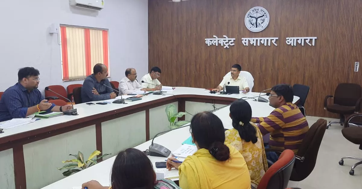 आगरा समाचार, मनीष बंसल, डीएम मनीष बंसल, जिला पोषण समिति, पोषण समिति समीक्षा बैठक, आगरा डीएम बैठक, आंगनबाड़ी भर्ती 2026, आंगनबाड़ी कार्यकत्री भर्ती, 386 आंगनबाड़ी रिक्त पद, सैम बच्चे, कुपोषण अभियान, एनआरसी भर्ती, पोषण पुनर्वास केंद्र, बाल विकास सेवा एवं पुष्टाहार, जिला कार्यक्रम अधिकारी, डीपीओ आगरा, सीडीपीओ, पोषण वाटिका, प्रधानमंत्री मातृ वंदना योजना, मातृ वंदना योजना पंजीकरण, आंगनबाड़ी केंद्र, बच्चों का गलत वजन, कुपोषित बच्चों की जांच, महिला एवं बाल विकास, पोषण ट्रैकर, सक्षम आंगनबाड़ी केंद्र, आंगनबाड़ी भवन निर्माण, आगरा प्रशासन, उत्तर प्रदेश पोषण अभियान, पोषण अभियान 2026, मुख्य विकास अधिकारी प्रतिभा सिंह, डीसी एनआरएलएम, रॉकेट लर्निंग, प्रथम संस्था, सरकारी योजनाएं, महिला एवं बाल कल्याण, जनकल्याण योजना, स्वास्थ्य समाचार, आगरा लेटेस्ट न्यूज, उत्तर प्रदेश समाचार, सरकारी समीक्षा बैठक, जिलाधिकारी समीक्षा बैठक, बाल पोषण, कुपोषण मुक्त भारत, Google Discover News, Hindi News Agra, Agra Latest News, Nutrition Mission Uttar Pradesh, Anganwadi News Hindi, Government Scheme News, Child Nutrition News.