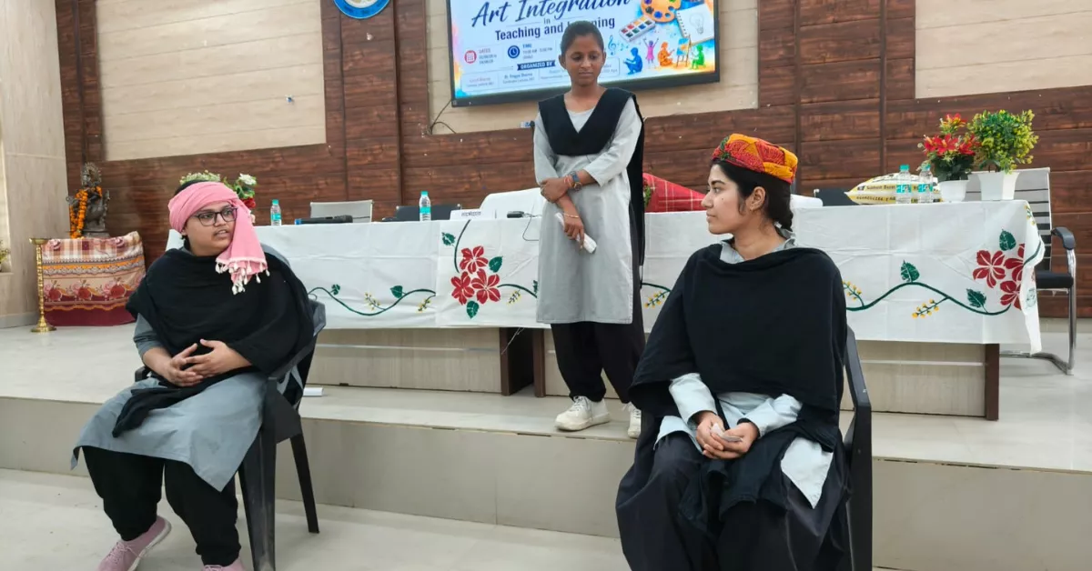 डायट आगरा कार्यशाला, नाटक आधारित शिक्षण, आर्ट इंटीग्रेशन इन टीचिंग एंड लर्निंग, अनिरुद्ध यादव, शिक्षण में नाटक का महत्व, रंगमंच आधारित शिक्षा, अभिनय द्वारा शिक्षण, पंच परमेश्वर नाटक, नमक का दरोगा प्रस्तुति, श्रवण कुमार कहानी, कला समेकित शिक्षण, नई शिक्षा नीति 2020, शिक्षक प्रशिक्षण कार्यक्रम, डीएलएड प्रशिक्षु, रचनात्मक शिक्षण तकनीक, शिक्षा में कला का उपयोग, डॉ मनोज कुमार वार्ष्णेय, डॉ प्रज्ञा शर्मा, आगरा शिक्षा समाचार, डायट आगरा न्यूज़, शिक्षण में नवाचार, कक्षा शिक्षण को रोचक बनाने के उपाय, अनुभवात्मक शिक्षा, शिक्षक कौशल विकास, हिंदी शिक्षा समाचार, कला आधारित शिक्षा, नाट्य कला प्रशिक्षण, रंगमंच कार्यशाला आगरा, विद्यार्थियों की रचनात्मकता, स्मार्ट टीचिंग मेथड्स
