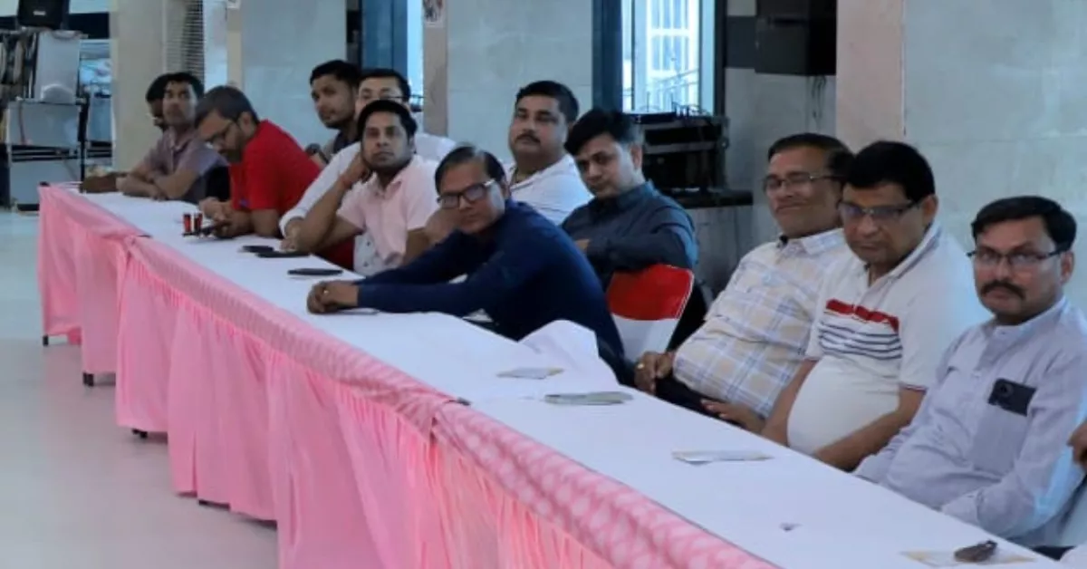 खेरागढ़ व्यापारी संवाद, जीएसटी 2.0, जीएसटी नए नियम, व्यापारी संवाद कार्यक्रम, राज्य कर विभाग आगरा, अनुराग चौधरी, राहुल कुमार द्विवेदी, ई इन्वॉइसिंग, इनपुट टैक्स क्रेडिट, आईटीसी नियम, जीएसटी रिटर्न फाइलिंग, मुख्यमंत्री व्यापारी दुर्घटना बीमा योजना, व्यापारी बीमा योजना, व्यापारियों की पेंशन मांग, व्यापारियों के लिए स्वास्थ्य सुविधा, व्यापार मंडल खेरागढ़, आगरा व्यापार समाचार, जीएसटी जागरूकता कार्यक्रम, कर विभाग संवाद, व्यापारी कल्याण योजना, छोटे व्यापारियों की समस्याएं, डिजिटल कर व्यवस्था, जीएसटी अनुपालन, व्यापारियों की सामाजिक सुरक्षा, आगरा न्यूज, खेरागढ़ समाचार, व्यापार और कर व्यवस्था, उत्तर प्रदेश व्यापारी समाचार, कर सुधार, व्यापारी हित योजनाएं