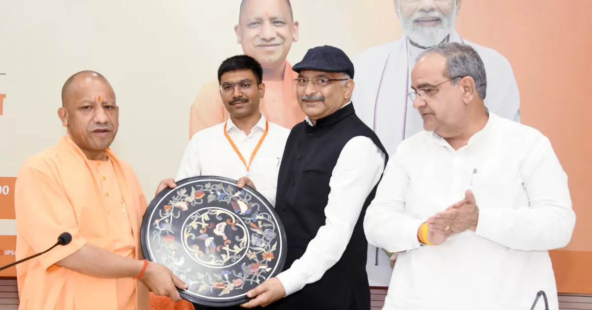 आगरा समाचार, मुख्यमंत्री योगी आदित्यनाथ, योगी आदित्यनाथ आगरा दौरा, सीएम योगी आगरा, आगरा विकास कार्य, पीडब्ल्यूडी समीक्षा बैठक, PWD उत्तर प्रदेश, सड़क निर्माण गुणवत्ता, घटिया निर्माण पर एफआईआर, इंजीनियर पर कार्रवाई, ठेकेदार पर कार्रवाई, आगरा मेट्रो, आगरा मेट्रो विस्तार, आगरा एयरपोर्ट विस्तार, खेरिया एयरपोर्ट, जल जीवन मिशन, रोड कटिंग, सड़क रीस्टोरेशन, सड़क चौड़ीकरण, सेतु निर्माण, मुख्यमंत्री समीक्षा बैठक, मनीष बंसल, मंडलायुक्त नगेंद्र प्रताप, केंद्रीय मंत्री एसपी सिंह बघेल, भूपेंद्र सिंह चौधरी, राजकुमार चाहर, बेबी रानी मौर्य, योगेंद्र उपाध्याय, जयवीर सिंह, नवीन जैन, प्रशांत पौनिया, राजकुमार गुप्ता भाजपा, आगरा कानून व्यवस्था, अवैध खनन, छुट्टा पशु समस्या, ग्रामीण सड़क, मेट्रो सिटी आगरा, विकास परियोजनाएं, उत्तर प्रदेश सरकार, यूपी विकास समाचार, आगरा लेटेस्ट न्यूज, उत्तर प्रदेश समाचार, Google Discover News, Hindi News Today, Agra Latest News, Uttar Pradesh News, Infrastructure News, Development News India, PWD News Hindi, CM Yogi Latest News, Agra Development Projects, Metro City Agra.