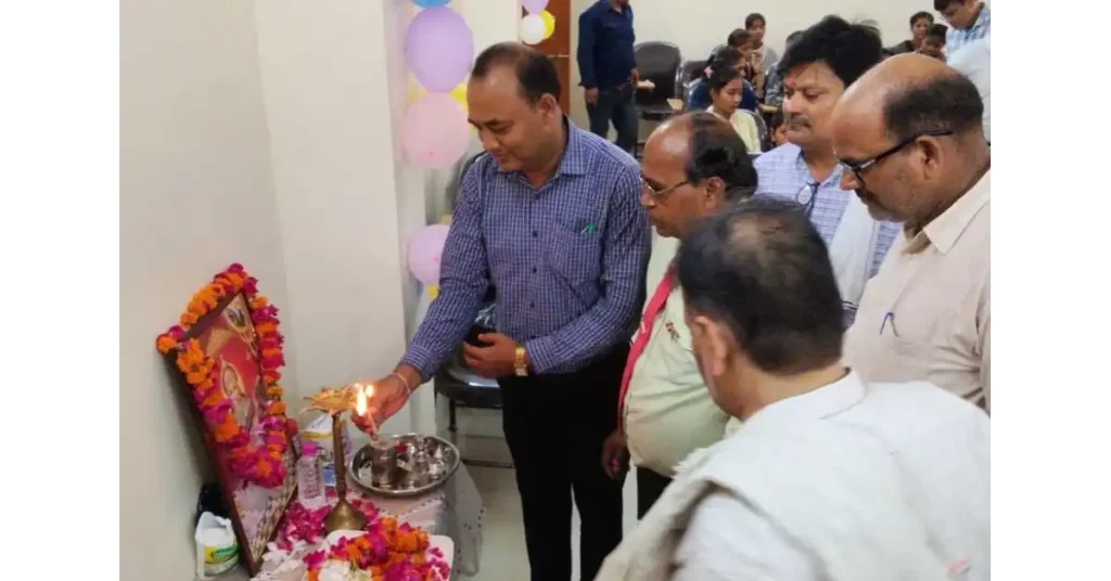 राजकीय महाविद्यालय सैंया में 30 से अधिक मेधावियों का सम्मान, प्रतिभा अलंकरण एवं दीक्षारंभ समारोह में उच्च शिक्षा का दिया गया संदेश