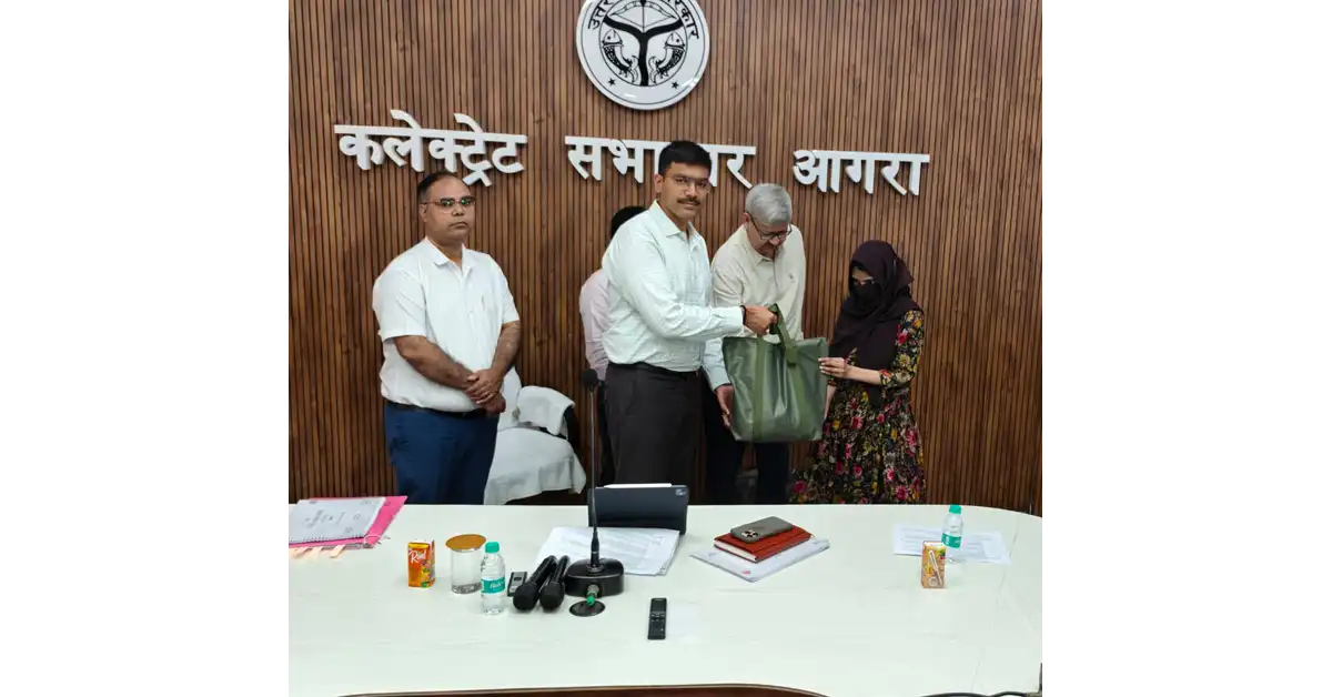 स्वास्थ्य सेवाओं पर डीएम मनीष बंसल सख्त