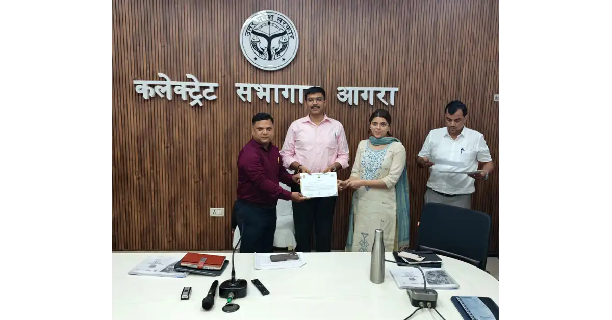 शिक्षा व्यवस्था पर डीएम मनीष बंसल सख्त