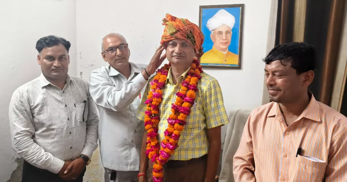 बीईओ रंजन गुप्ता, खेरागढ़ समाचार, आगरा न्यूज, खेरागढ़ बीईओ, रंजन गुप्ता, खंड शिक्षा अधिकारी रंजन गुप्ता, बेसिक एजूकेशन मूवमेंट ऑफ इंडिया, BEMI, खेरागढ़ शिक्षा समाचार, बेसिक शिक्षा विभाग आगरा, परिषदीय विद्यालय, शिक्षा की गुणवत्ता, शिक्षक सम्मान समारोह, राज्य स्तरीय शैक्षिक कार्यशाला, डॉ विनीता कुमारी गोयल, शिक्षा नवाचार, शिक्षक संगठन, बेसिक शिक्षा आगरा, आगरा शिक्षा विभाग, सरकारी स्कूल आगरा, शिक्षक समाचार, शिक्षा उन्नयन, खेरागढ़ ब्लॉक, बीईओ खेरागढ़, शिक्षक सम्मान कार्यक्रम, आगरा लेटेस्ट न्यूज, Agra News Hindi, Kheragarh News, Basic Education News, Google Discover Hindi News, हिंदी दैनिक समाचार