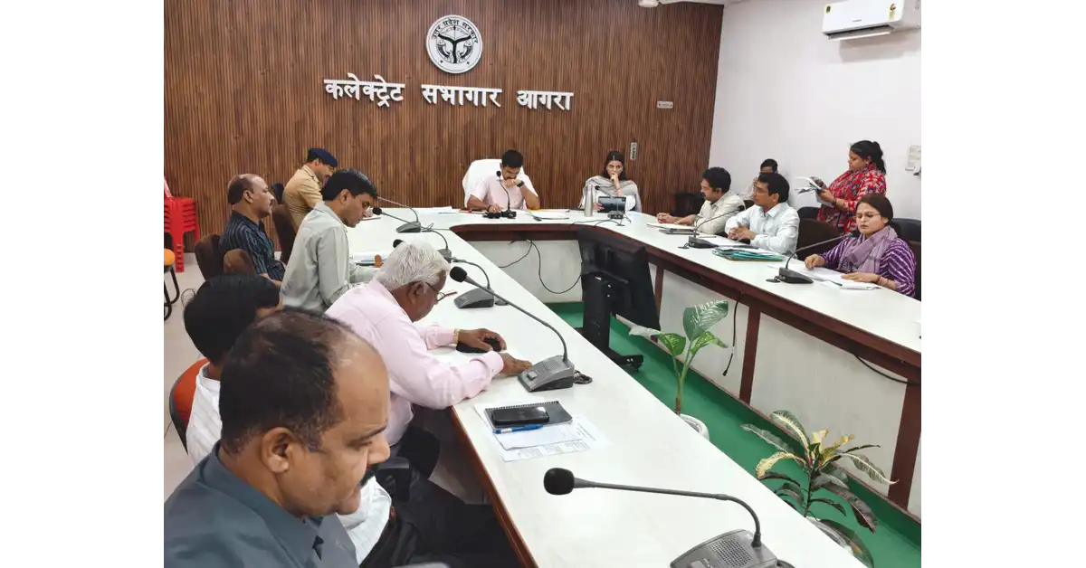 आगरा बाल विवाह, आगरा बालश्रम, बाल विवाह मुक्त आगरा, बालश्रम मुक्त आगरा, आगरा न्यूज, Agra News, जिलाधिकारी मनीष बंसल, DM मनीष बंसल, आगरा डीएम, जिला बाल कल्याण समिति, जिला बाल संरक्षण समिति, बाल संरक्षण आगरा, बाल कल्याण एवं संरक्षण समिति, बाल श्रमिक रेस्क्यू, बाल श्रम रोकथाम, बाल विवाह रोकथाम, बाल संरक्षण तंत्र, बच्चों का रेस्क्यू, बच्चों का पुनर्वास, जरूरतमंद बच्चों की मदद, बाल अधिकार, चाइल्ड हेल्पलाइन 1098, Child Helpline 1098, जिला बाल संरक्षण इकाई, DCPU Agra, बाल कल्याण समिति, किशोर न्याय बोर्ड, बाल देखरेख संस्थान, दत्तक ग्रहण योजना, फॉस्टर केयर योजना, स्पॉन्सरशिप योजना, आफ्टर केयर योजना, बाल तस्करी रोकथाम, बाल श्रम समाचार, बाल विवाह समाचार, उत्तर प्रदेश बाल संरक्षण, Uttar Pradesh Child Protection, Agra Child Labour News, Agra Child Marriage News, Google Discover Hindi News, हिंदी दैनिक समाचार