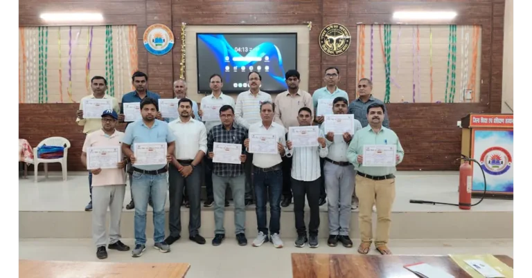 डायट आगरा, आगरा शिक्षा समाचार, कवच मॉड्यूल प्रशिक्षण, विद्यालय सुरक्षा प्रशिक्षण, माध्यमिक विद्यालय शिक्षक प्रशिक्षण, तीन दिवसीय प्रशिक्षण आगरा, अग्नि सुरक्षा जागरूकता, साइबर सिक्योरिटी प्रशिक्षण, डिजिटल सुरक्षा जागरूकता, आपदा प्रबंधन प्रशिक्षण, भूकंप से बचाव, बाढ़ सुरक्षा उपाय, सर्पदंश से बचाव, विद्यालय में सुरक्षित वातावरण, विद्यार्थियों की सुरक्षा, संजीव कुमार सत्यार्थी, डॉ. मनोज कुमार वार्ष्णेय, विजय प्रताप सिंह डायट प्राचार्य, ललित मोहन पाल, विजय सिंह, शिक्षक व्यावसायिक विकास, Agra Education News, DIET Agra Training, Kavach Module Training, School Safety Training, Cyber Security Awareness, Disaster Management Training