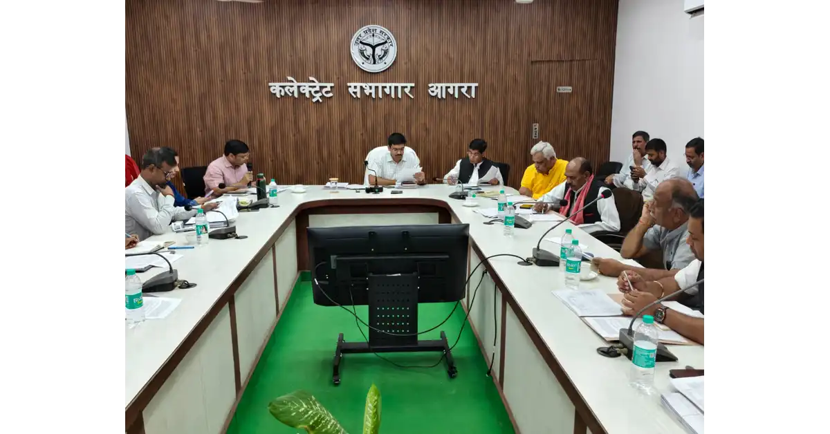 आगरा में मतदेय स्थलों का सम्भाजन, 25 अक्टूबर तक दें आपत्ति