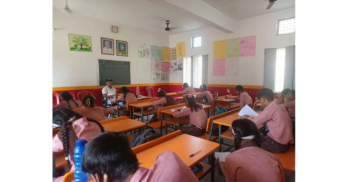 आगरा शिक्षा समाचार, आगरा राष्ट्रीय प्रतिभा खोज परीक्षा, ब्लॉक स्तरीय प्रतिभा खोज परीक्षा, राष्ट्रीय प्रतिभा खोज परीक्षा आगरा, कंपोजिट स्कूल रुई की मंडी, सनी बागड़ी प्रथम स्थान, हर्ष कुमार छात्र, खुशी छात्रा, अमित कुमार छात्र, चंचल छात्रा, जिला बेसिक शिक्षा अधिकारी डॉ. राकेश सिंह, खंड शिक्षा अधिकारी सुमित सिंह, डायट आगरा, विष्णु शर्मा एआरपी, नागेंद्र उपाध्याय, रंजना पांडे, आगरा बेसिक शिक्षा, कंपोजिट विद्यालय आगरा, विद्यार्थियों की प्रतिभा परीक्षा, Agra Education News, Agra Talent Search Exam, Sunny Bagdi First Position, Composite School Rui Ki Mandi
